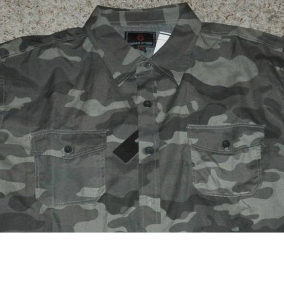 Mens Sport Shirt Swiss Cross Camouflage Medium Button Up Convertible Sleeves - Picture 2 of 4